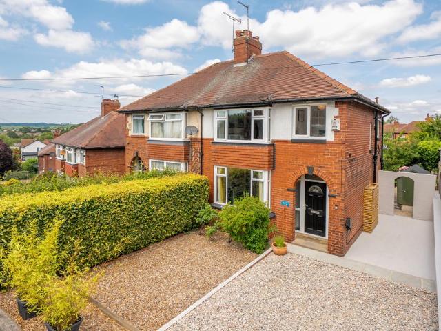 House for sale in Chapel Allerton, West Yorkshire