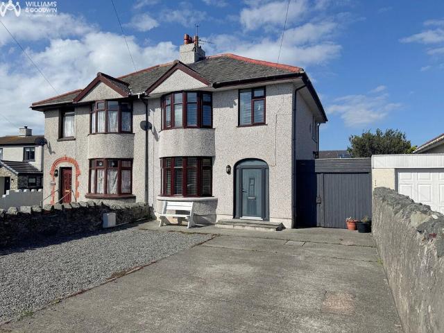House for sale in Porth-y-Felin, Holyhead