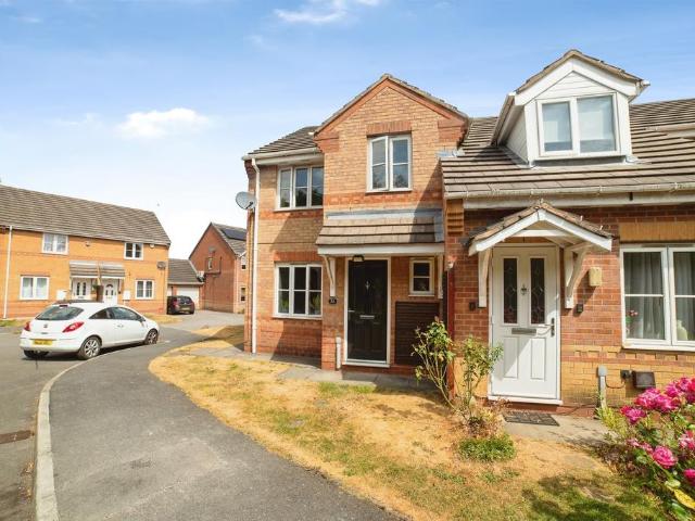 House for sale in Kedleston, East Midlands
