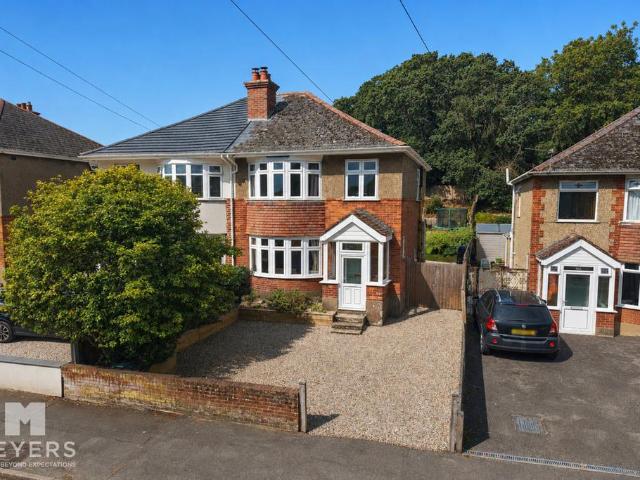 House for sale in Wick, Bournemouth