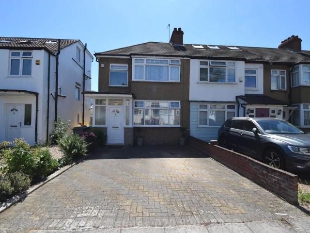 House for sale in Hendon Central, Greater London