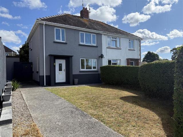 House for sale in Pembrey and Burry Port Town, Burry Port