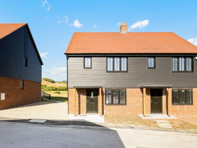 House for sale in Ash, Kent