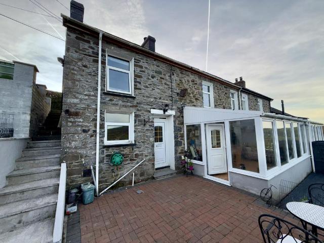 House for sale in Llanrhystud, Wales