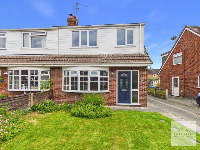 House for sale in Cabus, Lancashire