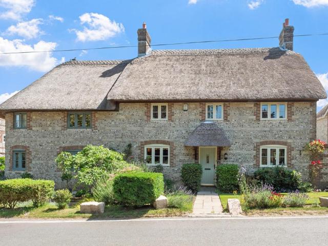 House for sale in Buckland Newton, East Dorset