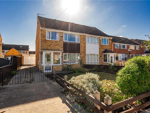 House for sale in Little Coates, The Willows