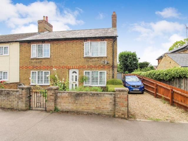 House for sale in Sandy, Bedfordshire