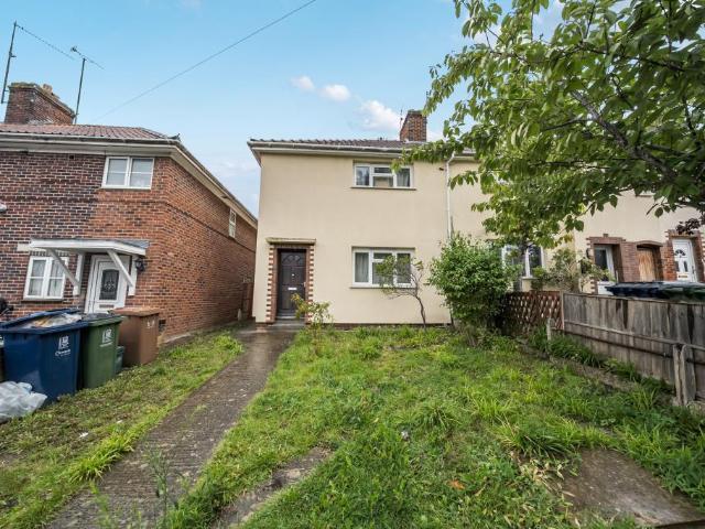 House for sale in The Slade, Oxfordshire
