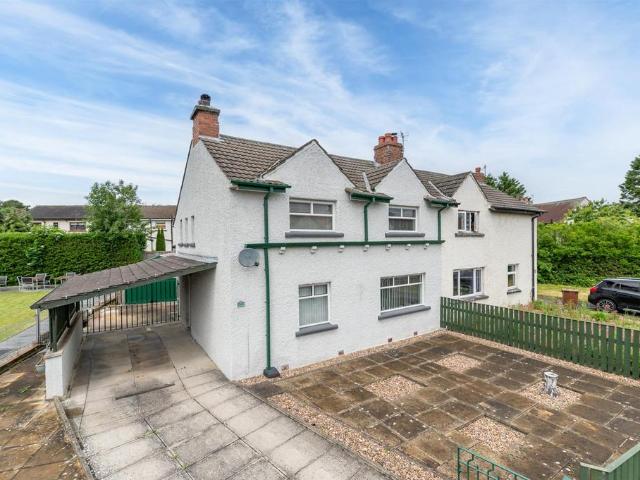 House for sale in Otley, West Yorkshire