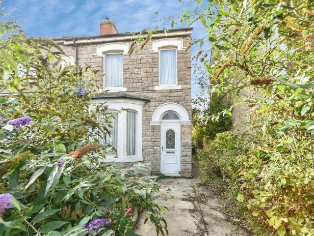 House for sale in North Wroughton, Wroughton