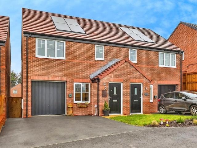 House for sale in Attenborough, East Midlands