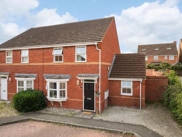 House for sale in Grange Farm, Shenley Church End