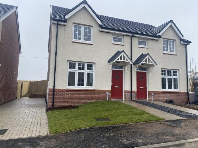House for sale in Llangain
