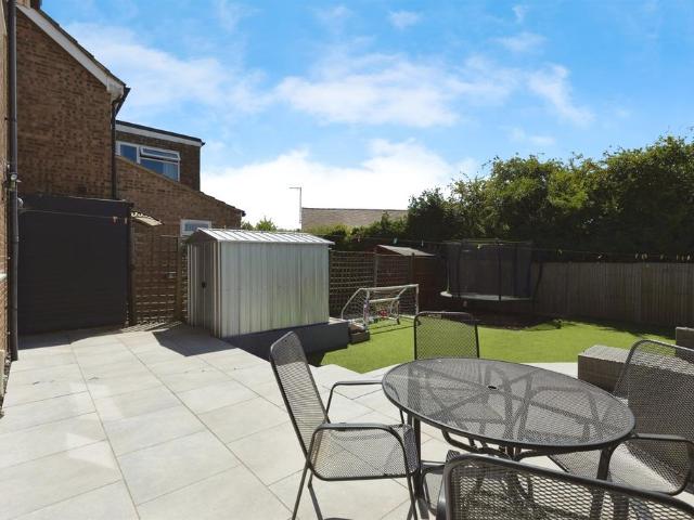 House for sale in Fossebridge, Gloucestershire