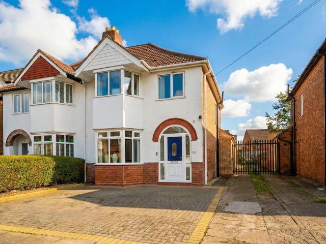House for sale in Yardley Wood, West Midlands