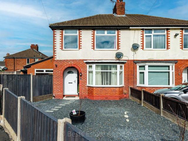 House for sale in Halton