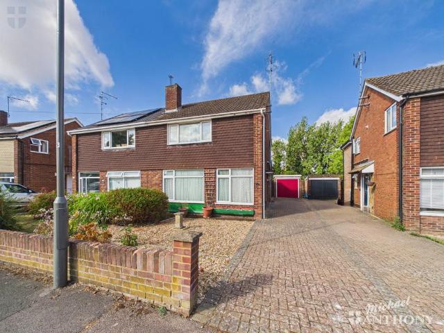House for sale in Bedgrove, Aylesbury