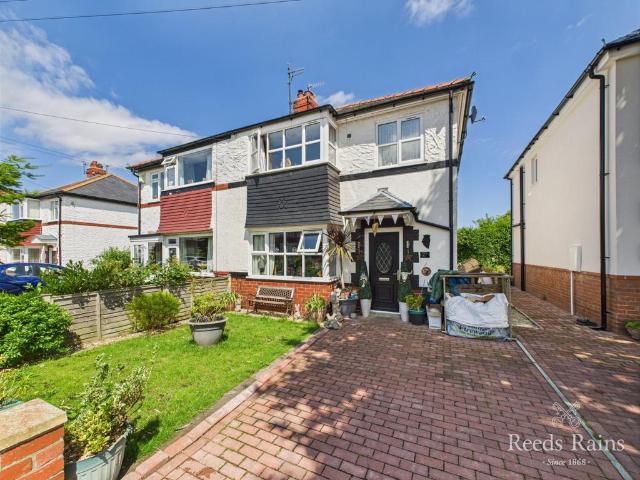 House for sale in Newby and Scalby, North Yorkshire