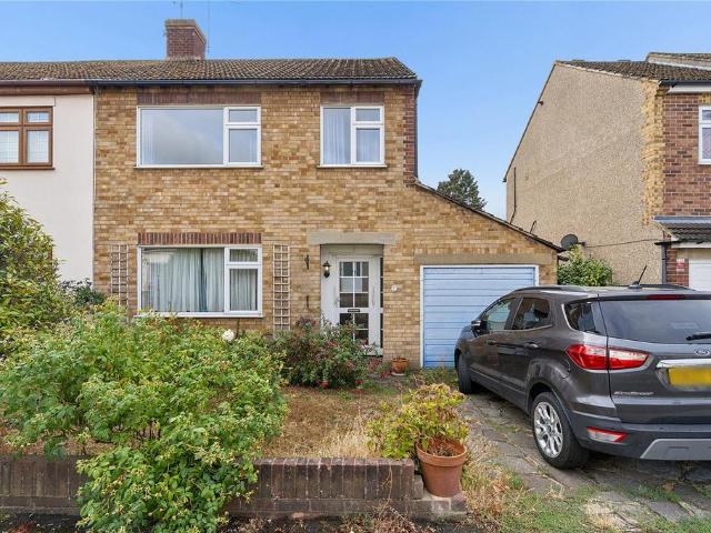 House for sale in Corbets Tey, Greater London