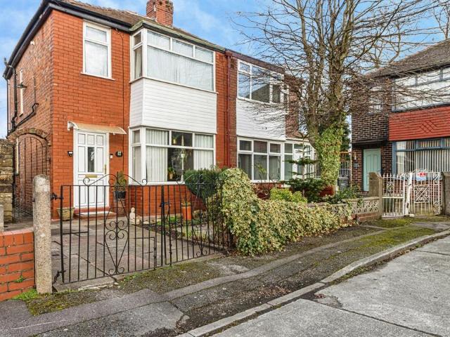 House for sale in Georgia, Greater Manchester