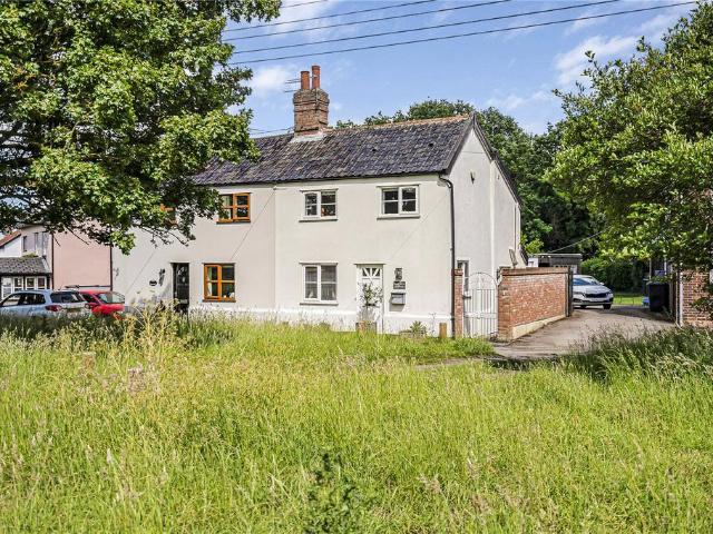 House for sale in Bedingfield, Suffolk