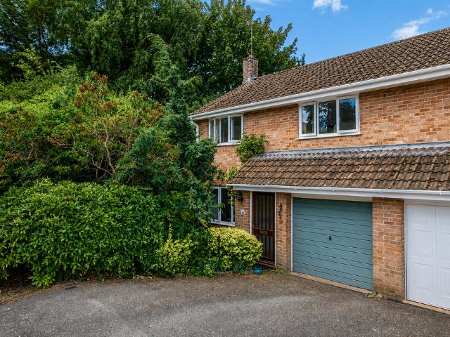 House for sale in Budlake, Devon