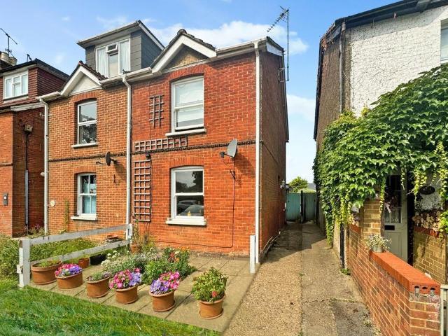 House for sale in Cranleigh, Waverley