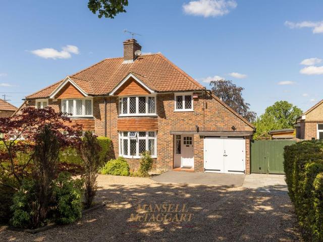 House for sale in Gallypot Street, Cross In Hand