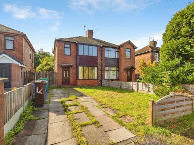 House for sale in Newton Heath, Manchester