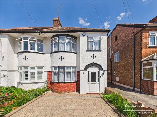 House for sale in Kingsbury, Greater London