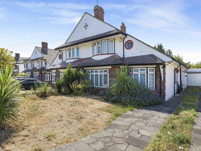 House for sale in Longlands, Halfway Street