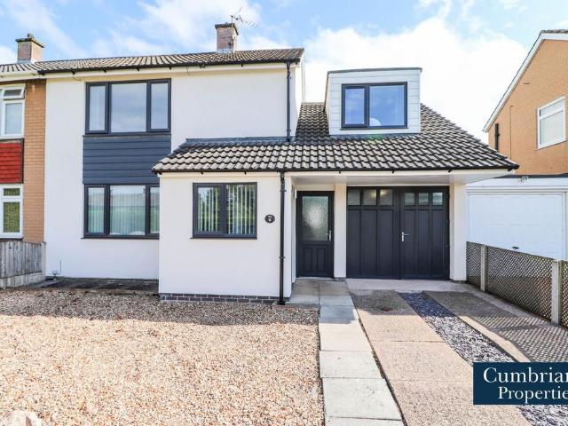 House for sale in Longsowerby