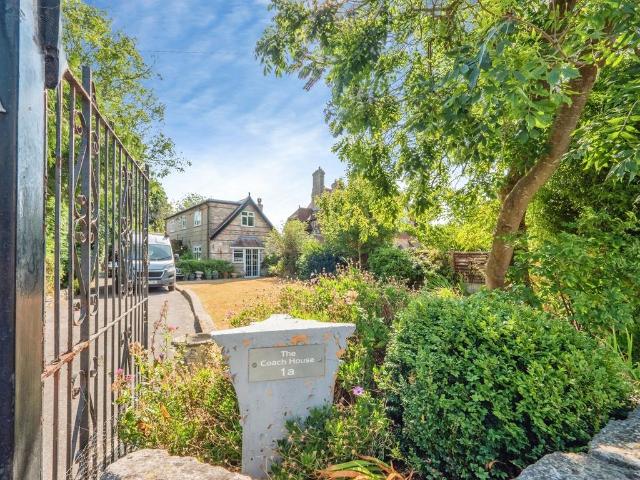 House for sale in Wyke Regis, Weymouth