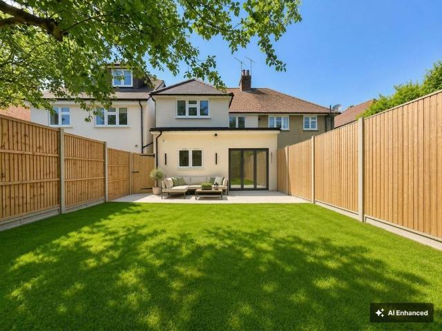 House for sale in Shenley, Hertsmere