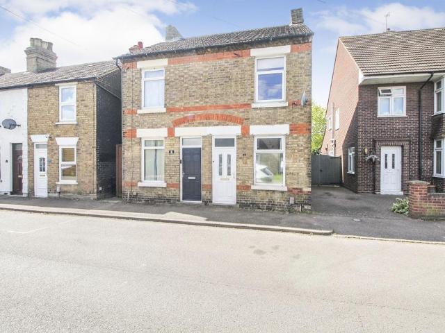 House for sale in Bedford