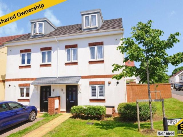 House for sale in Bromsberrow Heath, Gloucestershire