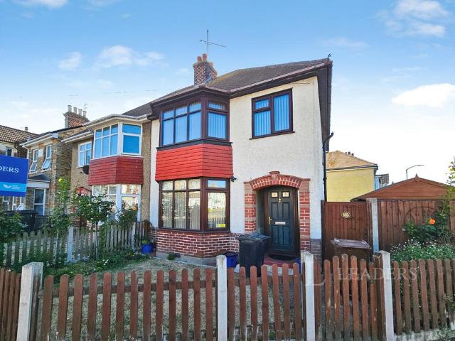 House for sale in Clacton-on-Sea, Tendring