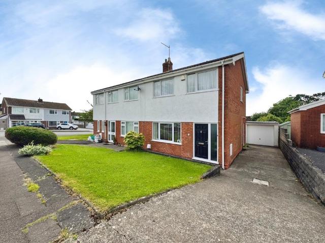 House for sale in Gorseinon, Wales