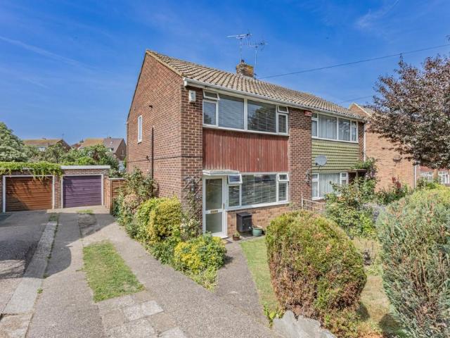 House for sale in Acol, Kent