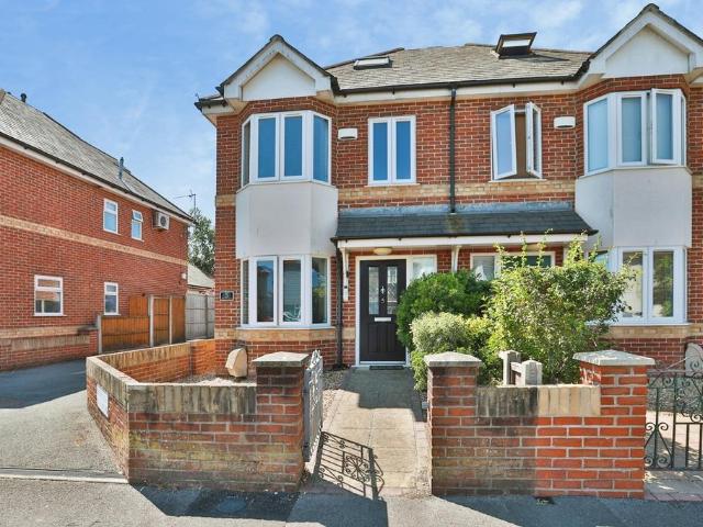 House for sale in Talbot Village, Bournemouth
