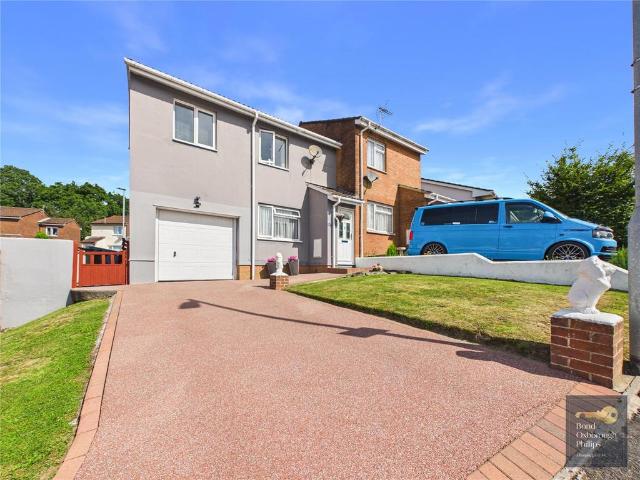 House for sale in Great Torrington, Brandis Corner