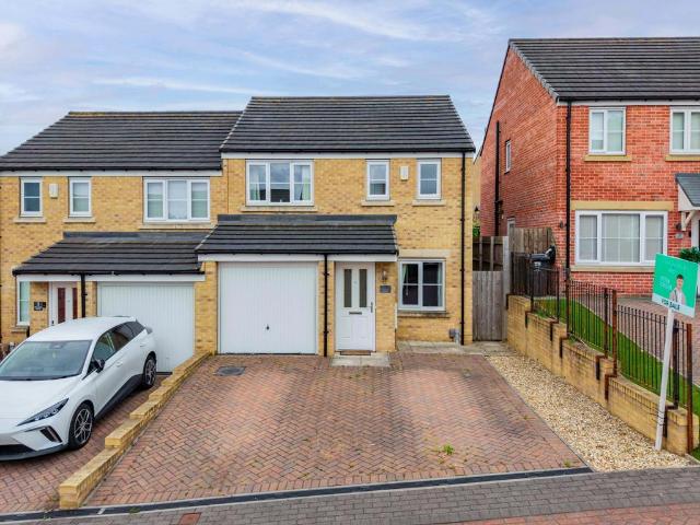 House for sale in Wombwell, South Yorkshire