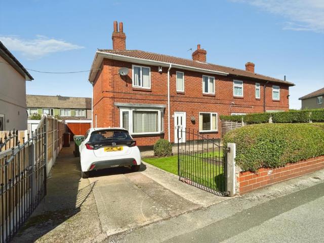 House for sale in Thurnscoe, South Yorkshire