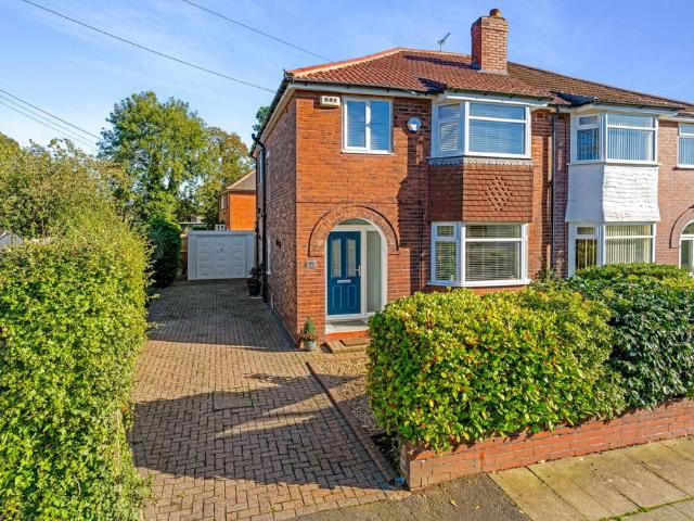 House for sale in Whitefield, Bury