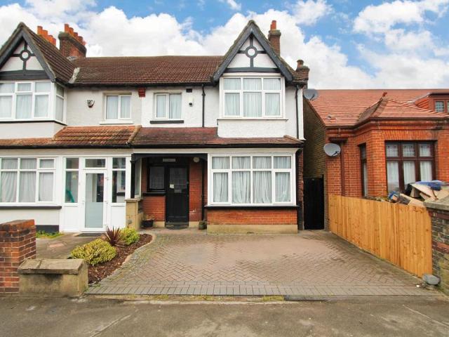 House for sale in Hackbridge, Greater London