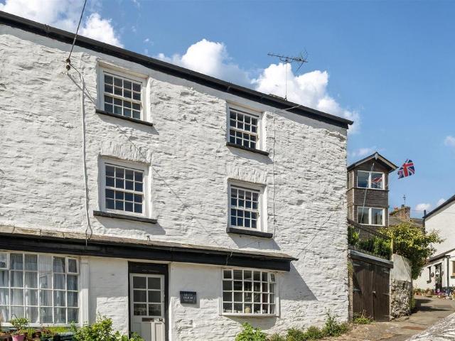 House for sale in Calstock