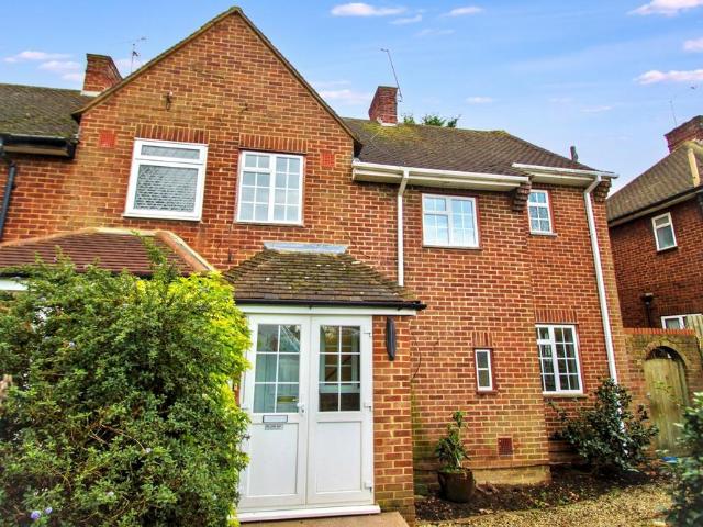 House for sale in Woodford, Greater London