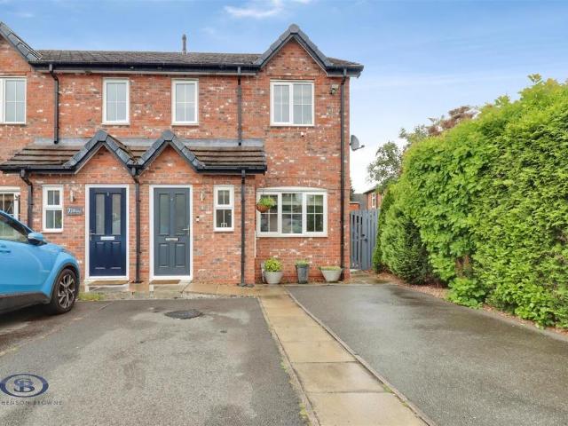 House for sale in Haslington