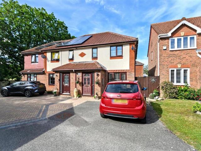 House for sale in Cross In Hand, East Sussex